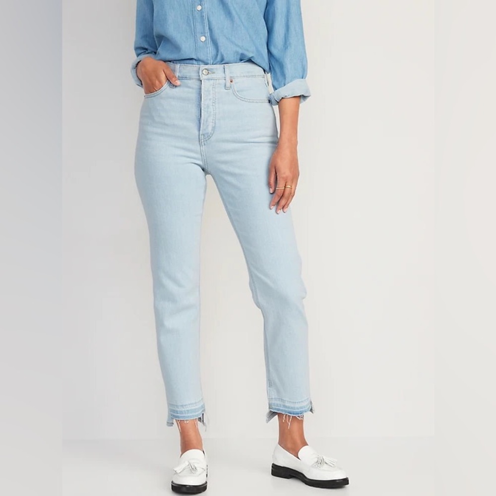 Extra High-Waisted Button-Fly Sky-Hi Straight Jeans